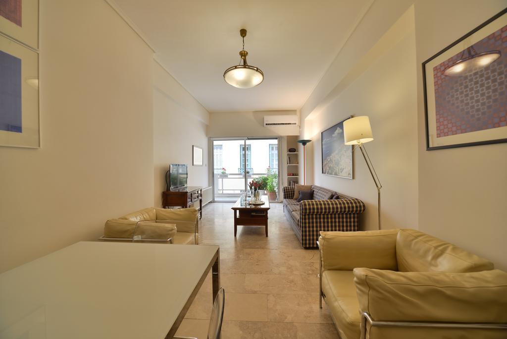 Architect Designer'S Apartment In Kolonaki Атина Екстериор снимка