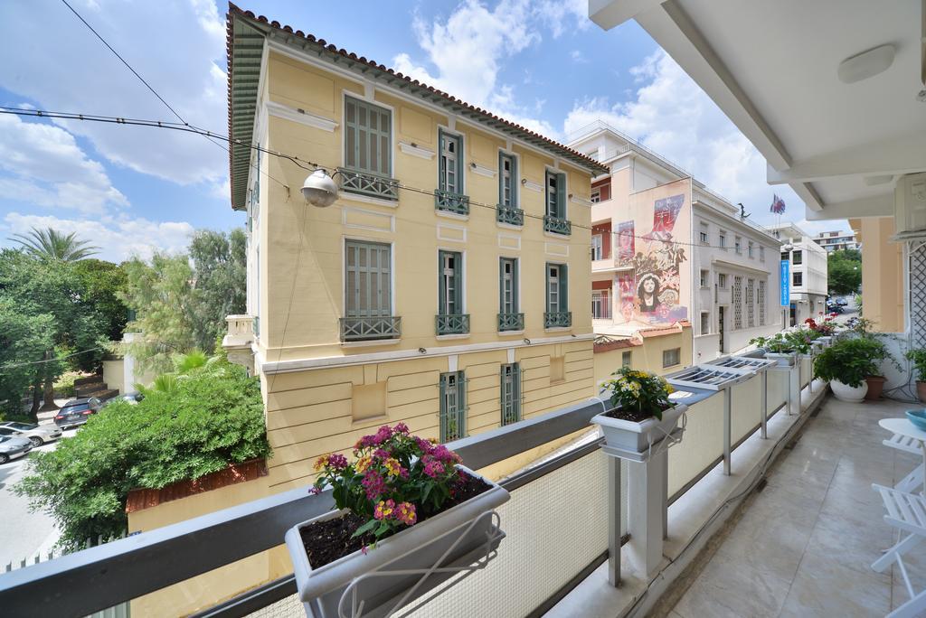 Architect Designer'S Apartment In Kolonaki Атина Екстериор снимка