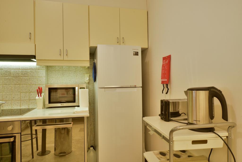Architect Designer'S Apartment In Kolonaki Атина Екстериор снимка